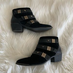 Sam Edelman Harley black suede boot 7.5